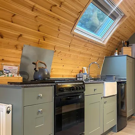 Curlew - Uk51340 Draughton